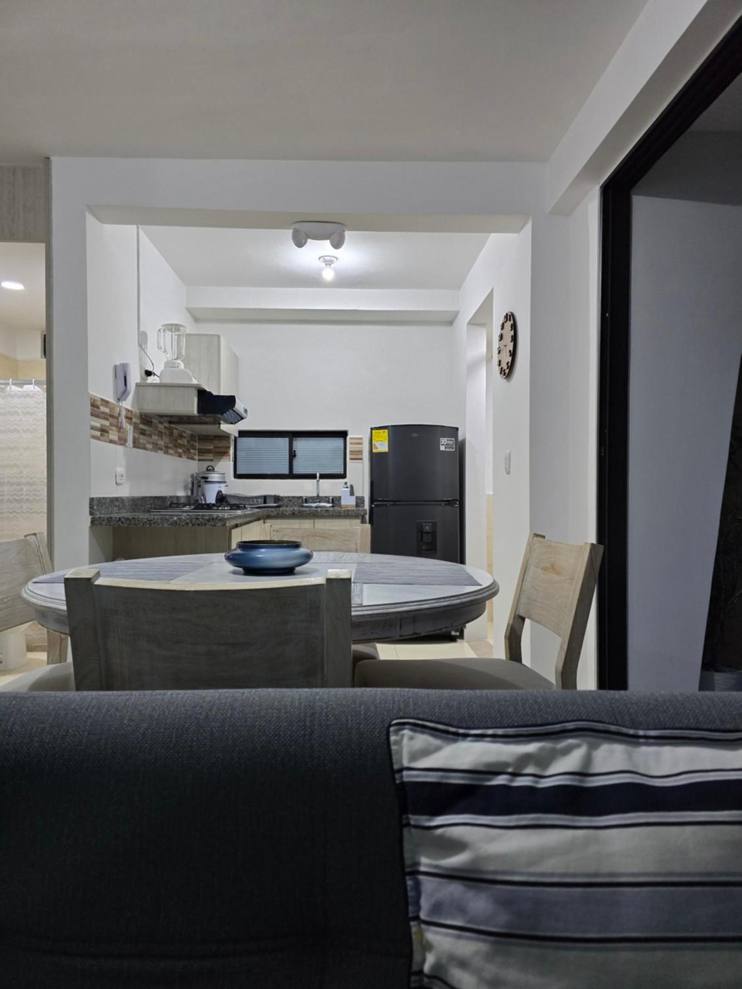 Apartamento Privado Vacacional A 5M Del Aeropuerto, 20 Minutos Del Parque Del Cafe Y Centro De Armenia Con 4 Piscinas, 3 Jacuzzi, Sauna By Molca Xperiences 3H Eksteriør bilde