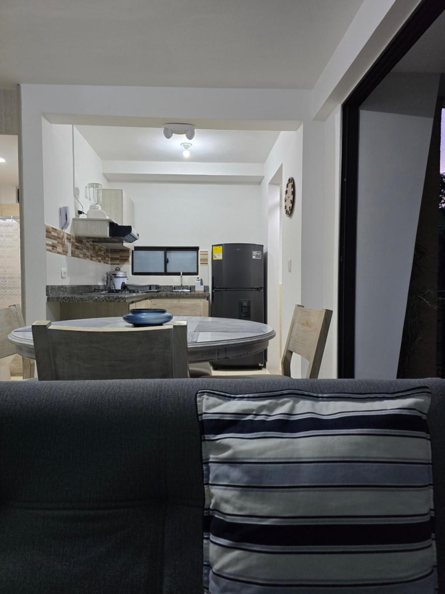 Apartamento Privado Vacacional A 5M Del Aeropuerto, 20 Minutos Del Parque Del Cafe Y Centro De Armenia Con 4 Piscinas, 3 Jacuzzi, Sauna By Molca Xperiences 3H Eksteriør bilde