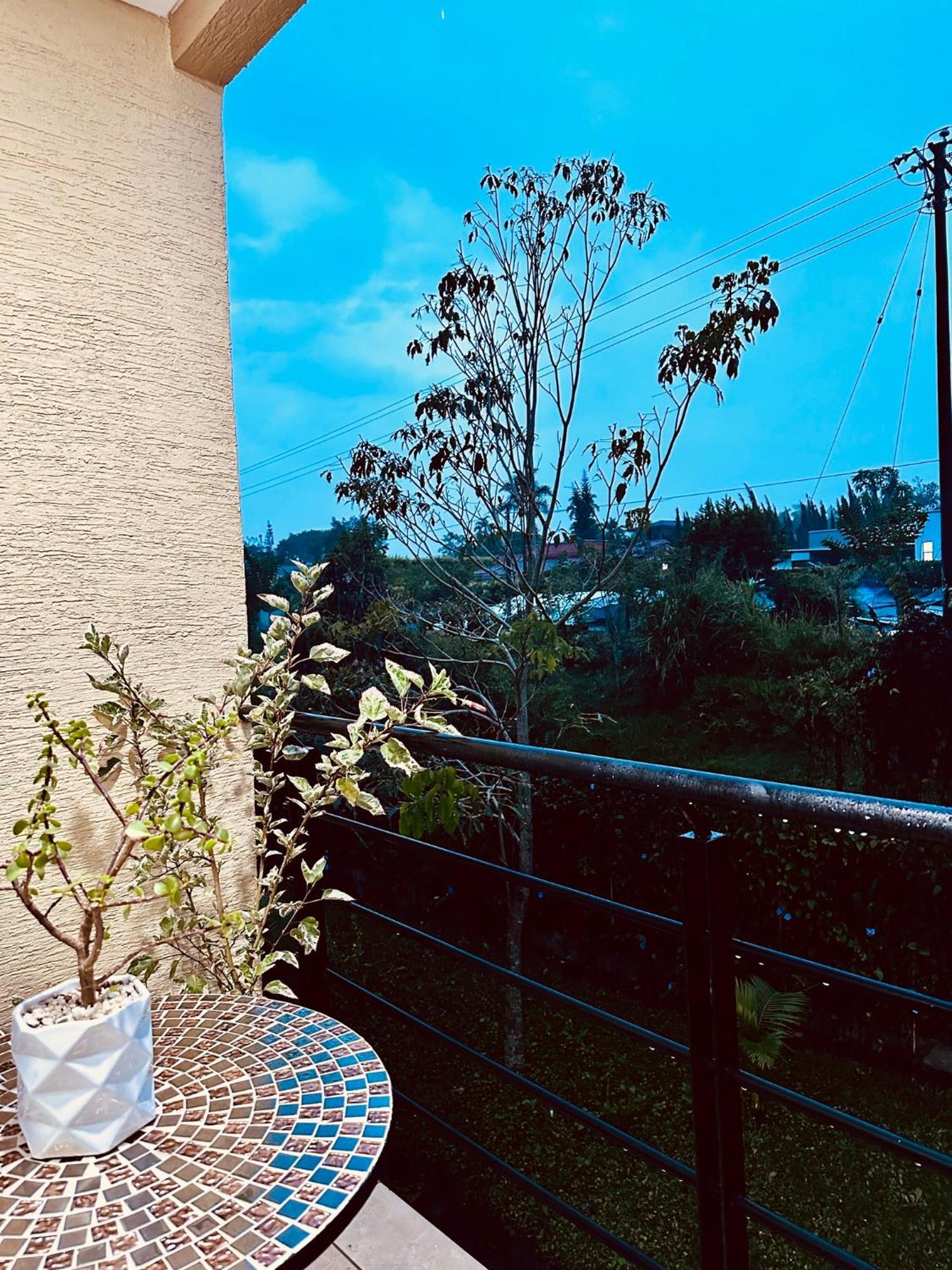 Apartamento Privado Vacacional A 5M Del Aeropuerto, 20 Minutos Del Parque Del Cafe Y Centro De Armenia Con 4 Piscinas, 3 Jacuzzi, Sauna By Molca Xperiences 3H Eksteriør bilde